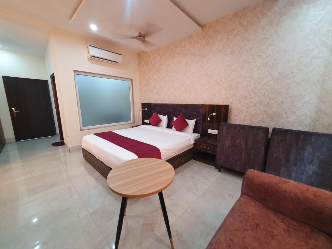 Akash Hotel Managed By Jk Hotels & Resorts Kathua Экстерьер фото